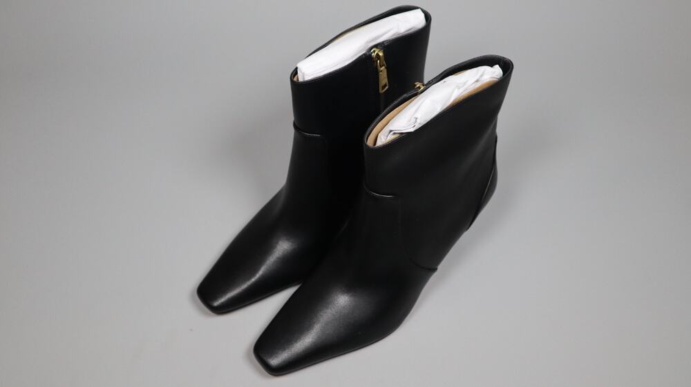 Coach Sculpted C Kitten Heel Black Leather Ankle Booties Size 10 NEW